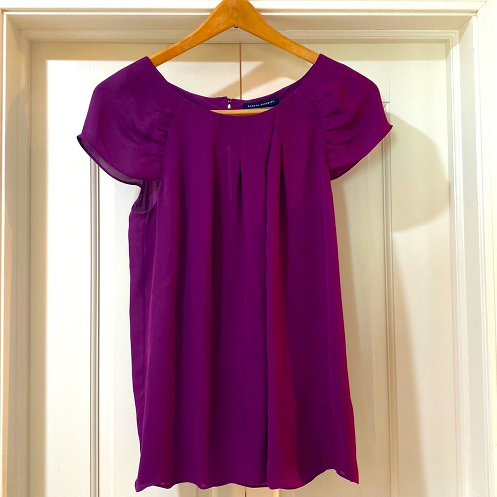 Banana Republic silk blouse
